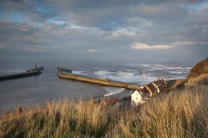 whitby waves 2.jpg